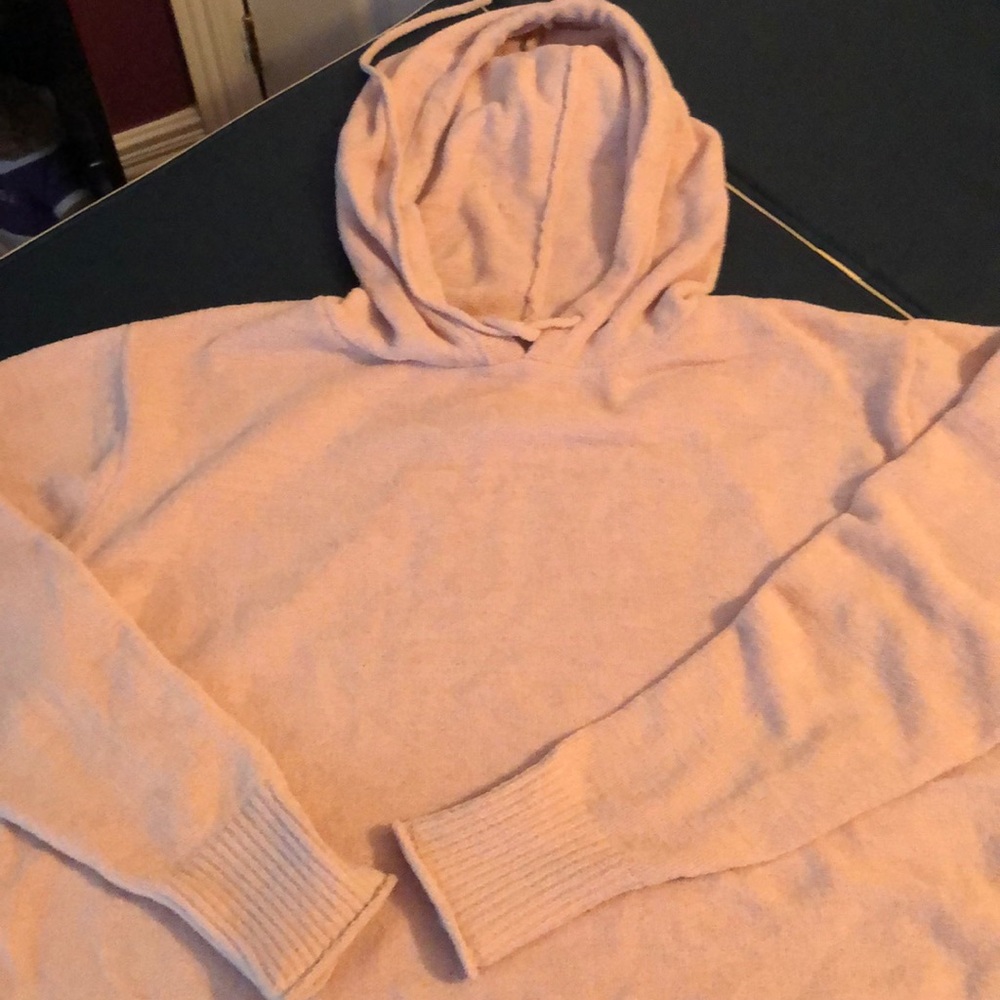 👀🥳 4/$20 Garage hoodie
